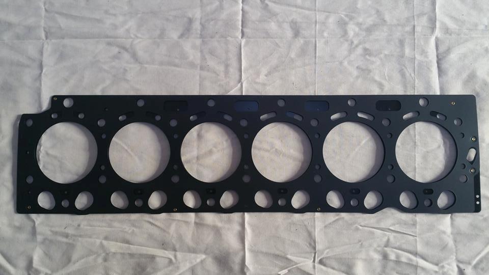 04289404head gasket.jpg